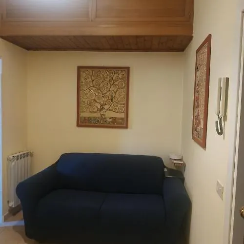 Dalu Alpigneto * Ρώμη